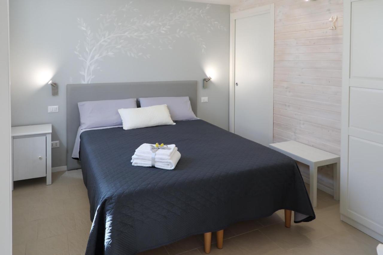 B&B Sangiorgio Borgagne Bagian luar foto